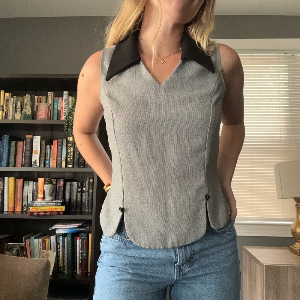 Vintage 80s Timeless Fitted Blouse